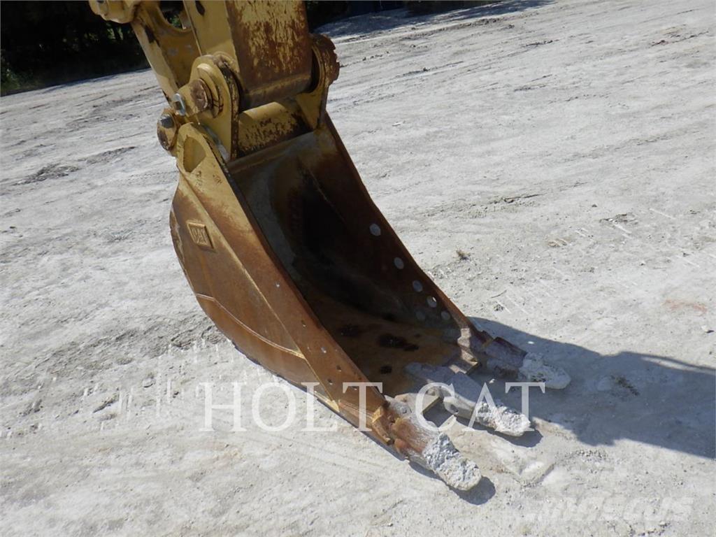 CAT 33607GC Pásová rýpadla