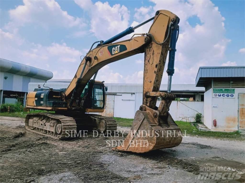 CAT 336D2 Pásová rýpadla
