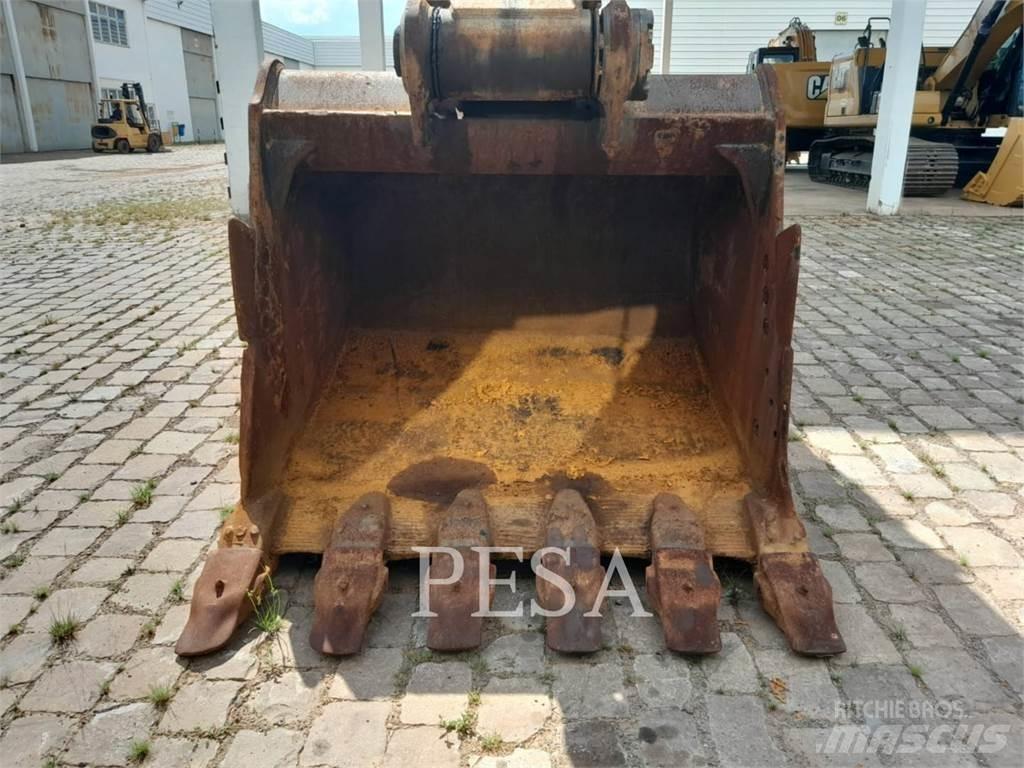 CAT 336D2L Pásová rýpadla