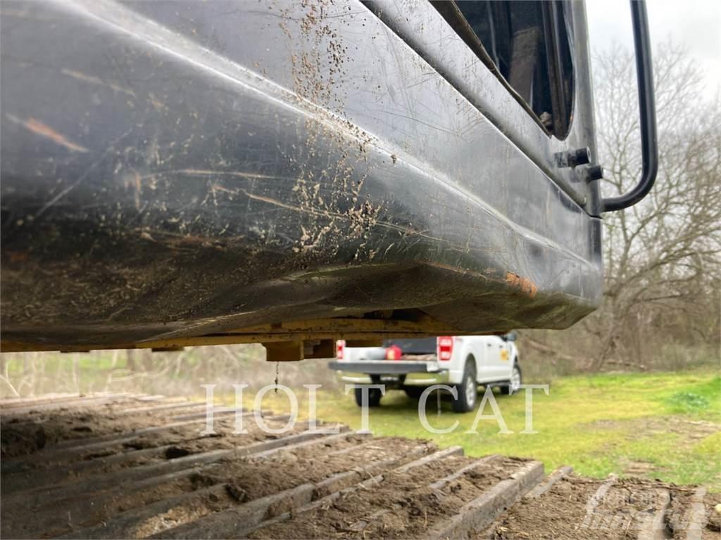 CAT 336FL Pásová rýpadla