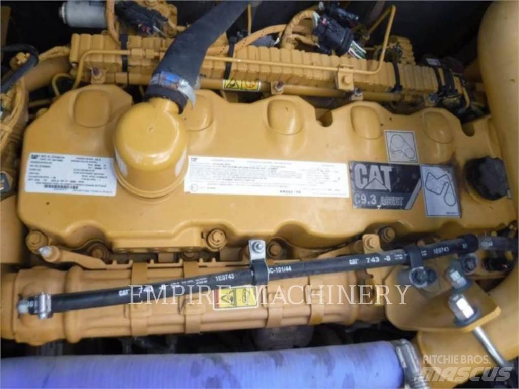 CAT 336FL Pásová rýpadla