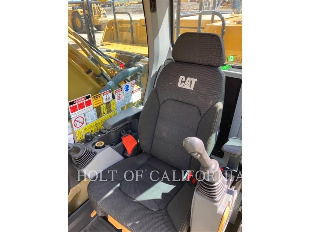 CAT 340 Pásová rýpadla