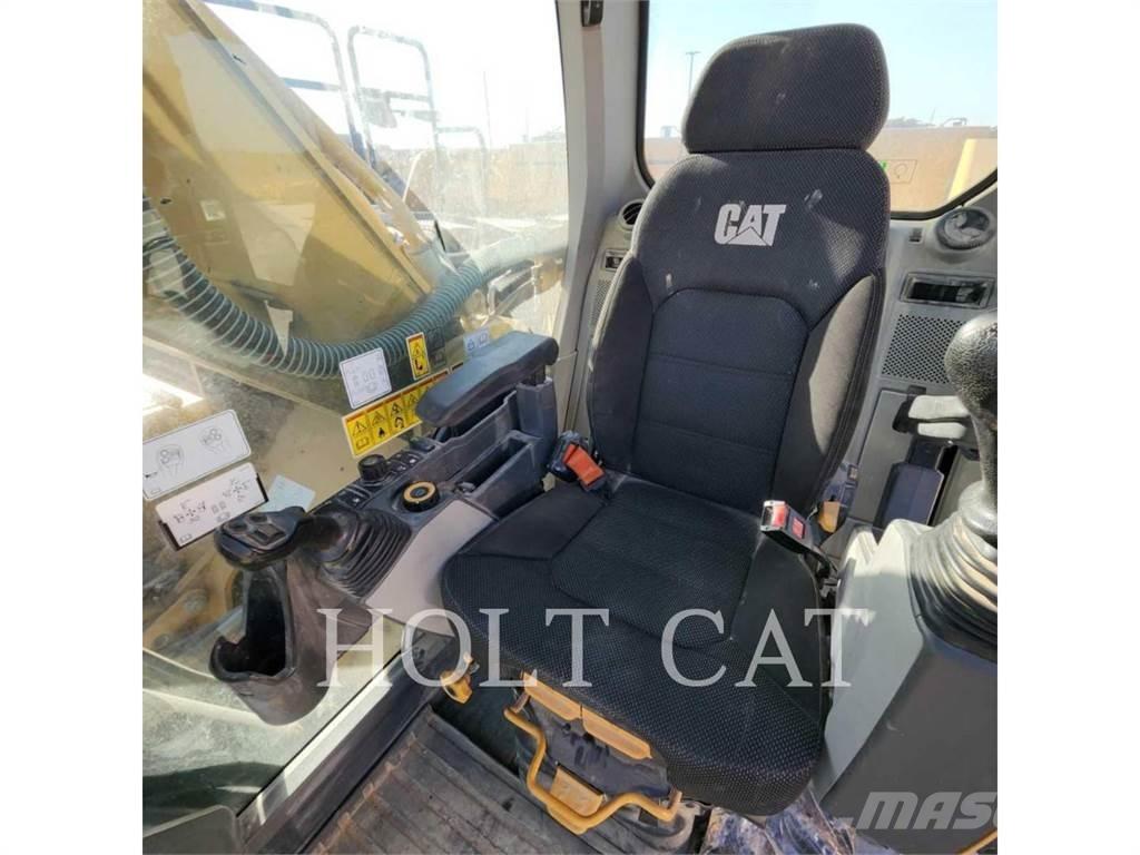 CAT 340 10 Pásová rýpadla