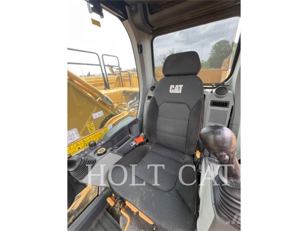 CAT 340 10 Pásová rýpadla