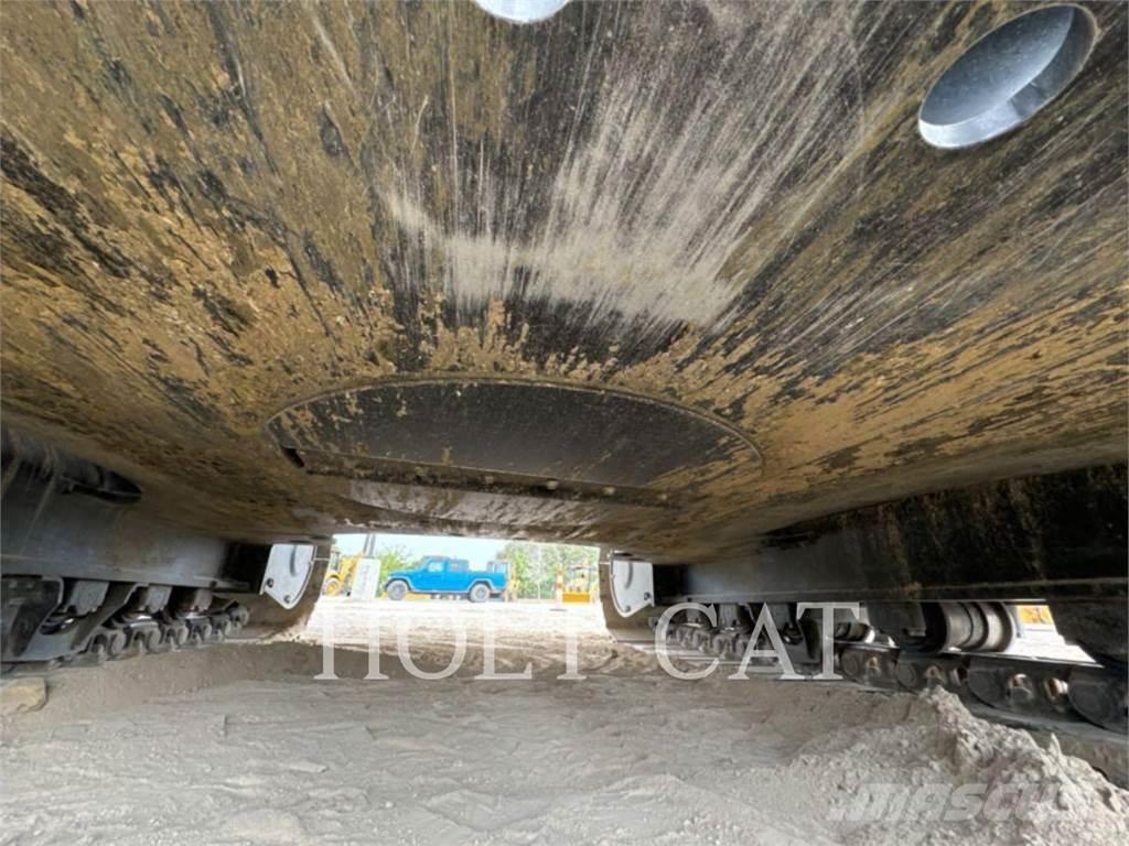 CAT 340 10 TC Pásová rýpadla