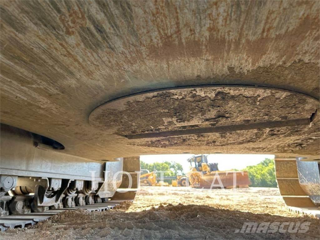 CAT 340 12 Pásová rýpadla
