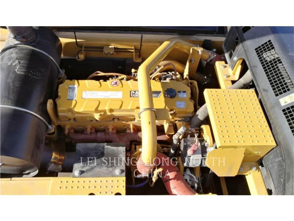 CAT 340D2L Pásová rýpadla