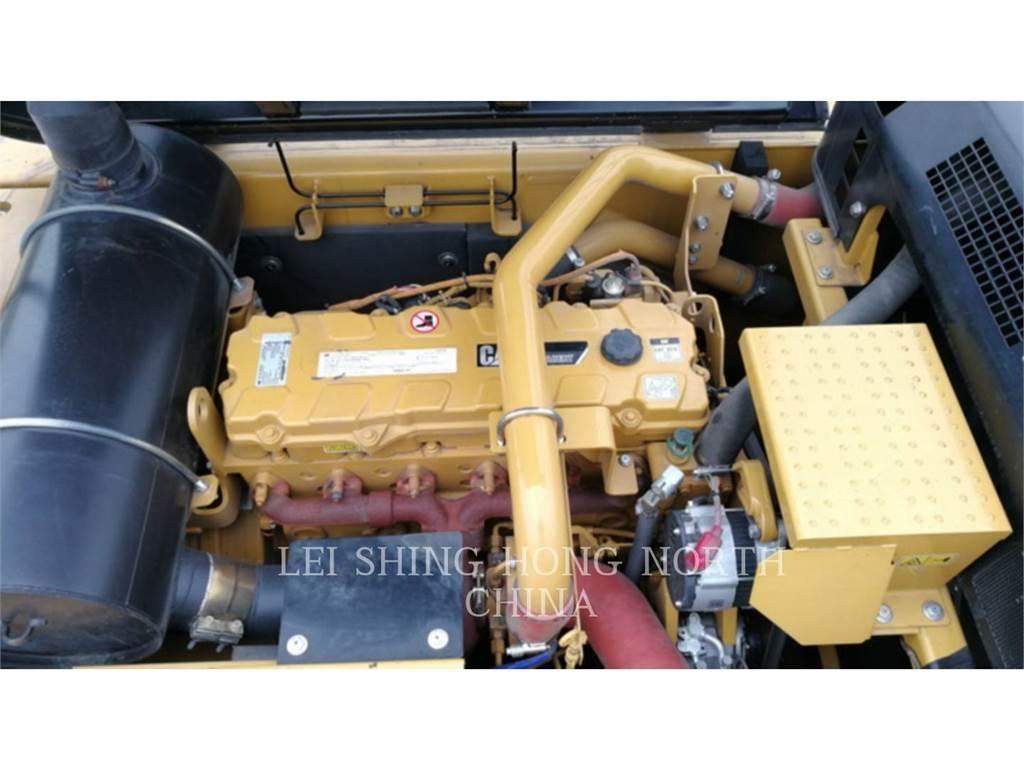 CAT 340D2L Pásová rýpadla