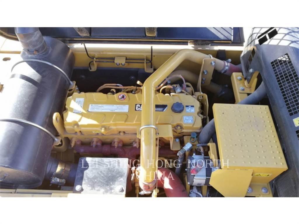 CAT 340D2L Pásová rýpadla