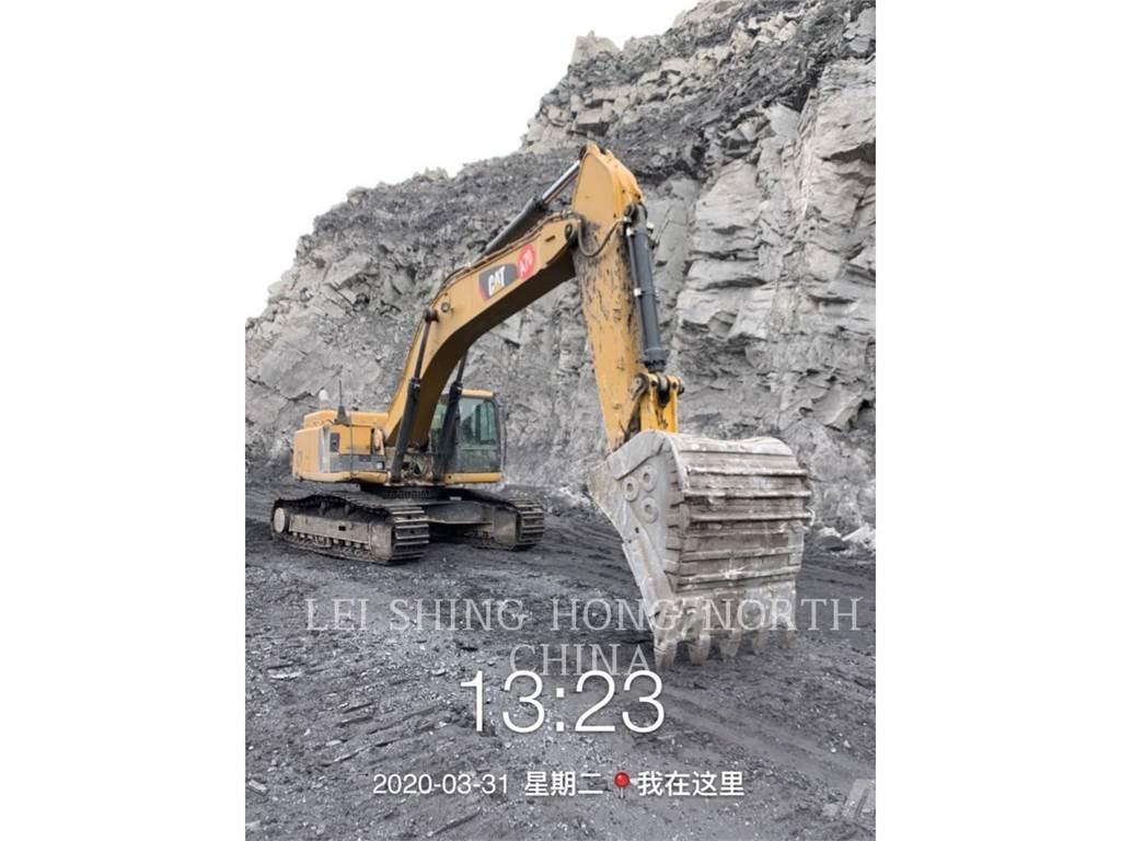 CAT 349D2 Pásová rýpadla