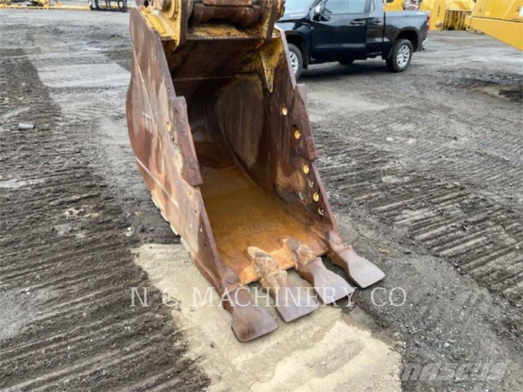 CAT 349E L Pásová rýpadla