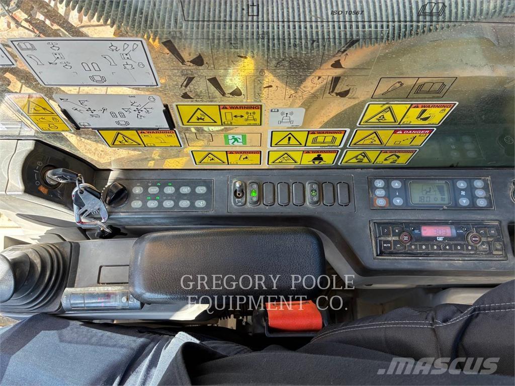 CAT 349FL Pásová rýpadla