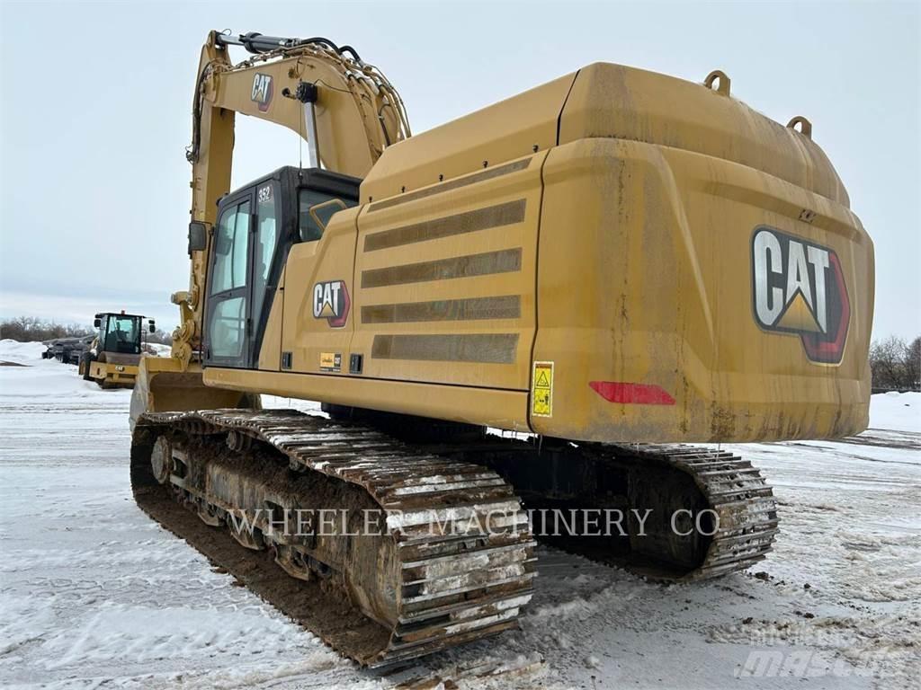 CAT 352 Pásová rýpadla