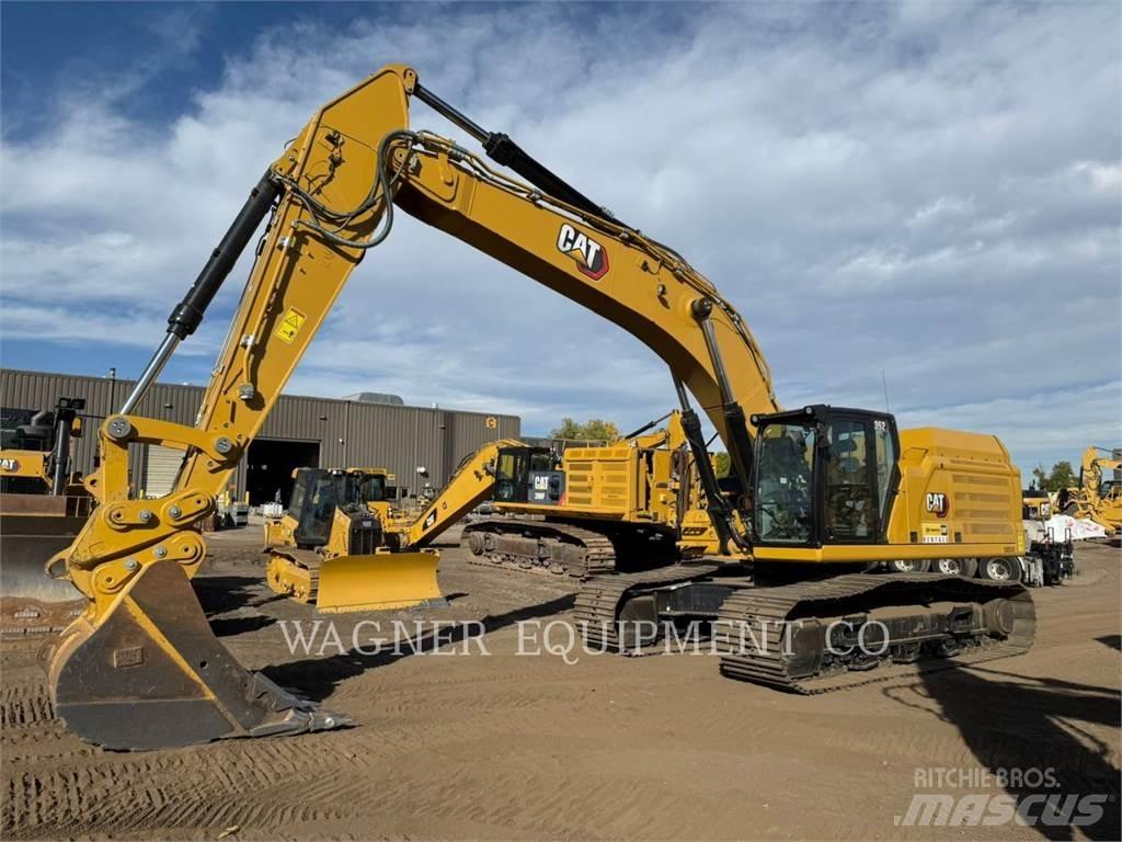 CAT 352 Pásová rýpadla