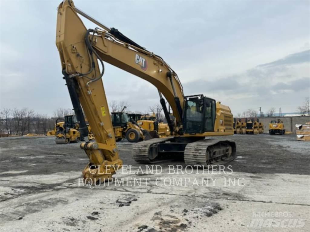 CAT 352 Pásová rýpadla