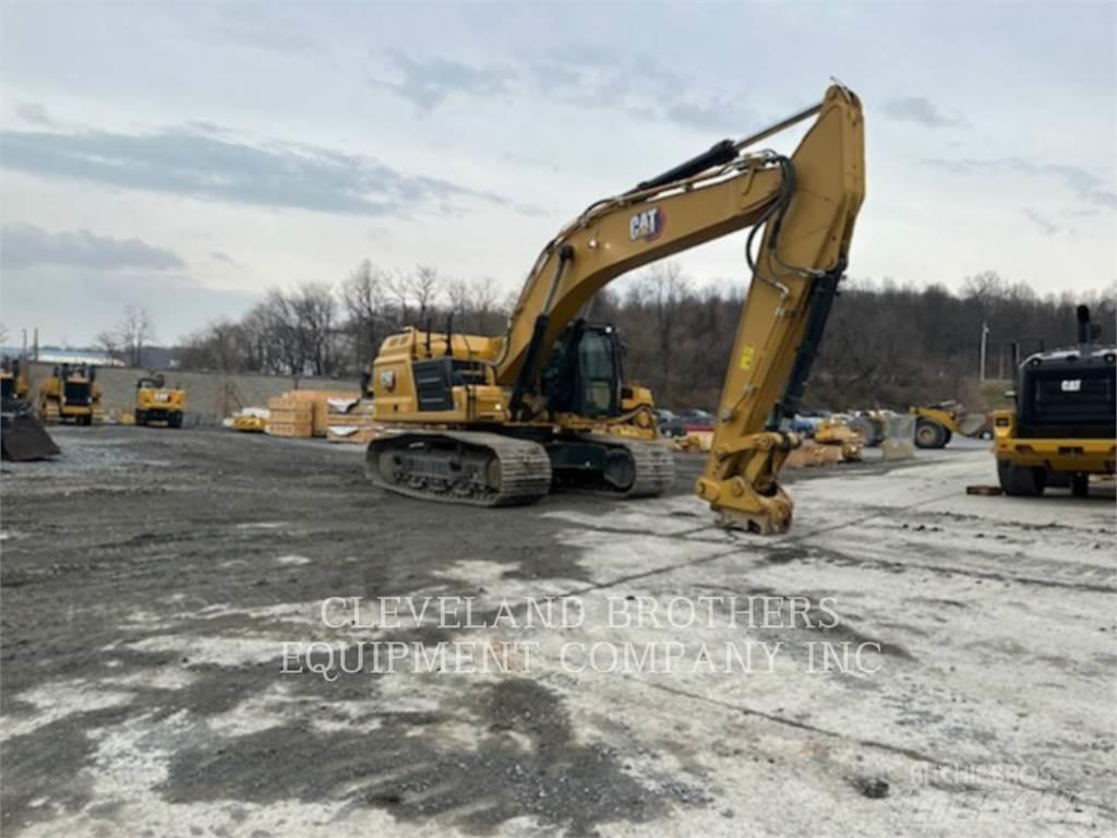 CAT 352 Pásová rýpadla
