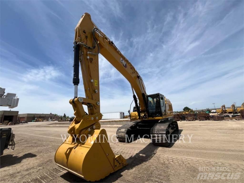 CAT 352 Pásová rýpadla