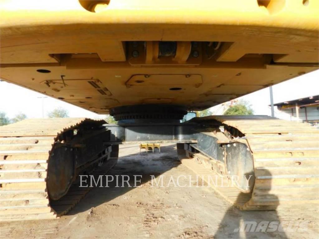 CAT 352-07VG P Pásová rýpadla
