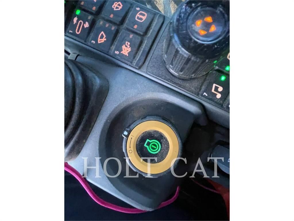 CAT 352-08FG Pásová rýpadla