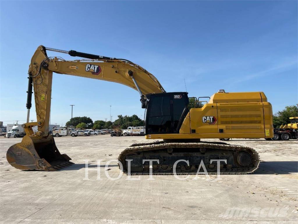 CAT 352 11 Pásová rýpadla