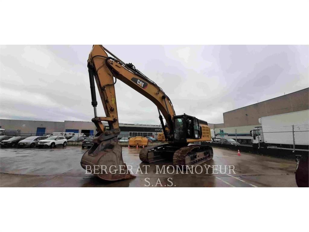 CAT 352F Pásová rýpadla