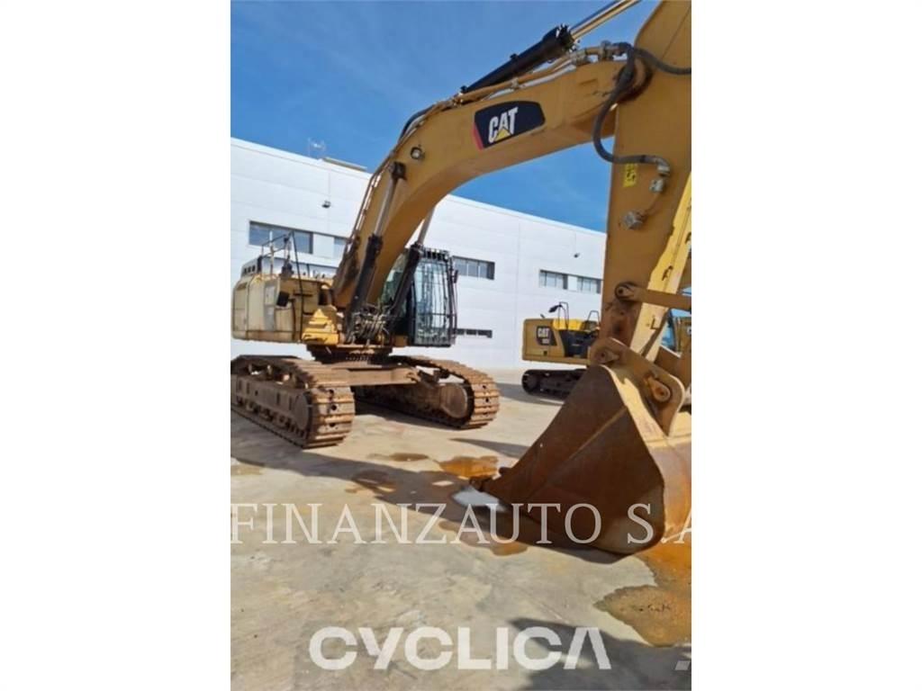 CAT 352FL Pásová rýpadla