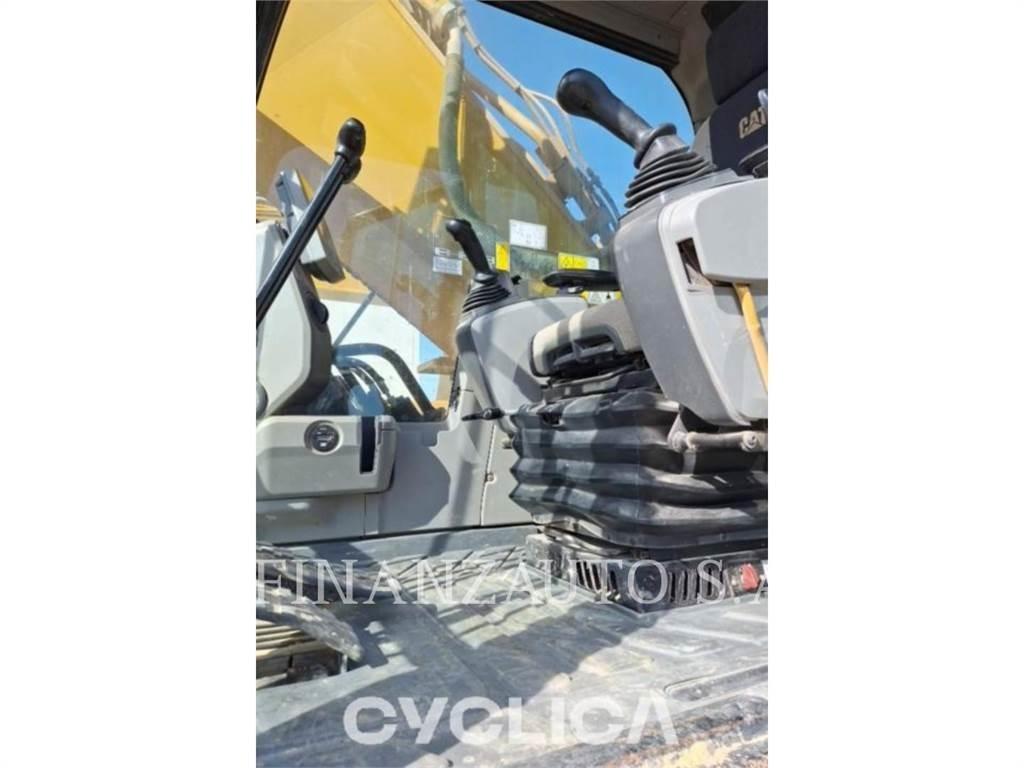 CAT 352FL Pásová rýpadla