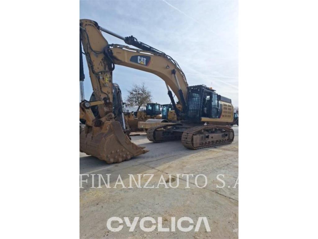 CAT 352FL Pásová rýpadla