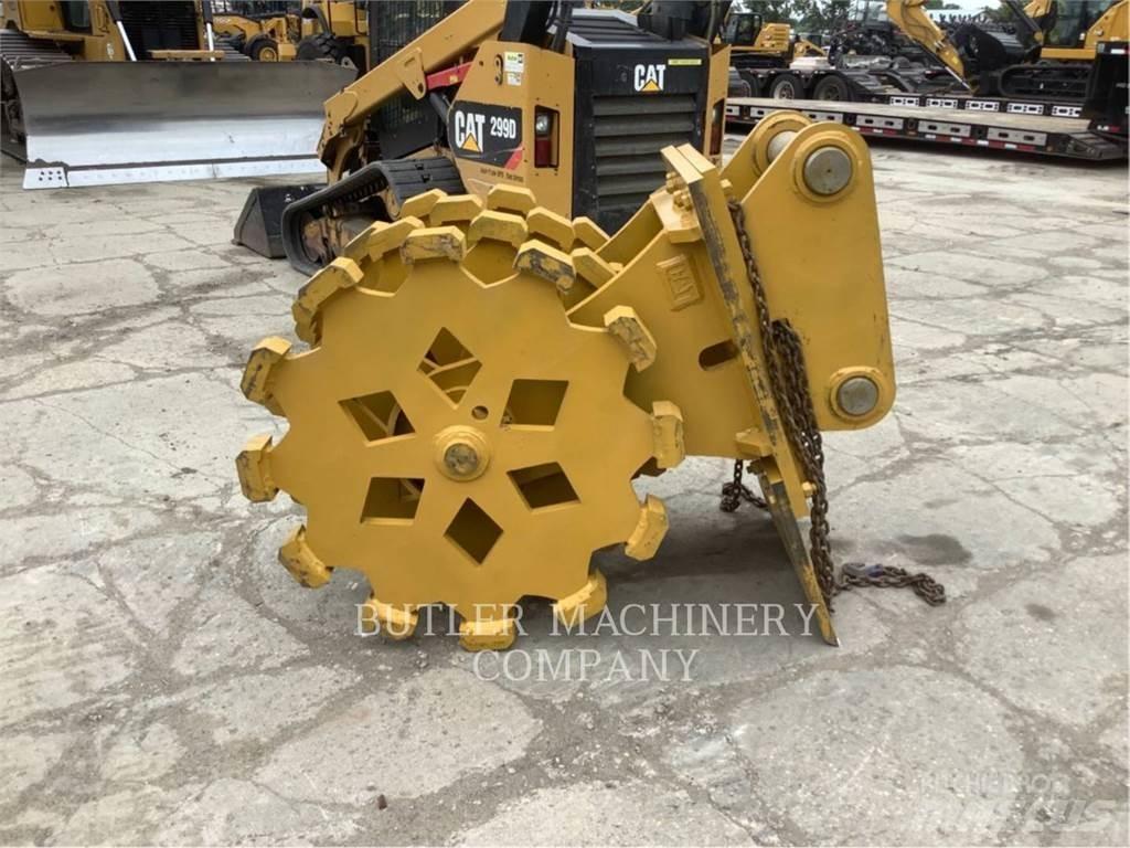 CAT 36 COMPACTOR WHEEL Stavebnictví - ostatní