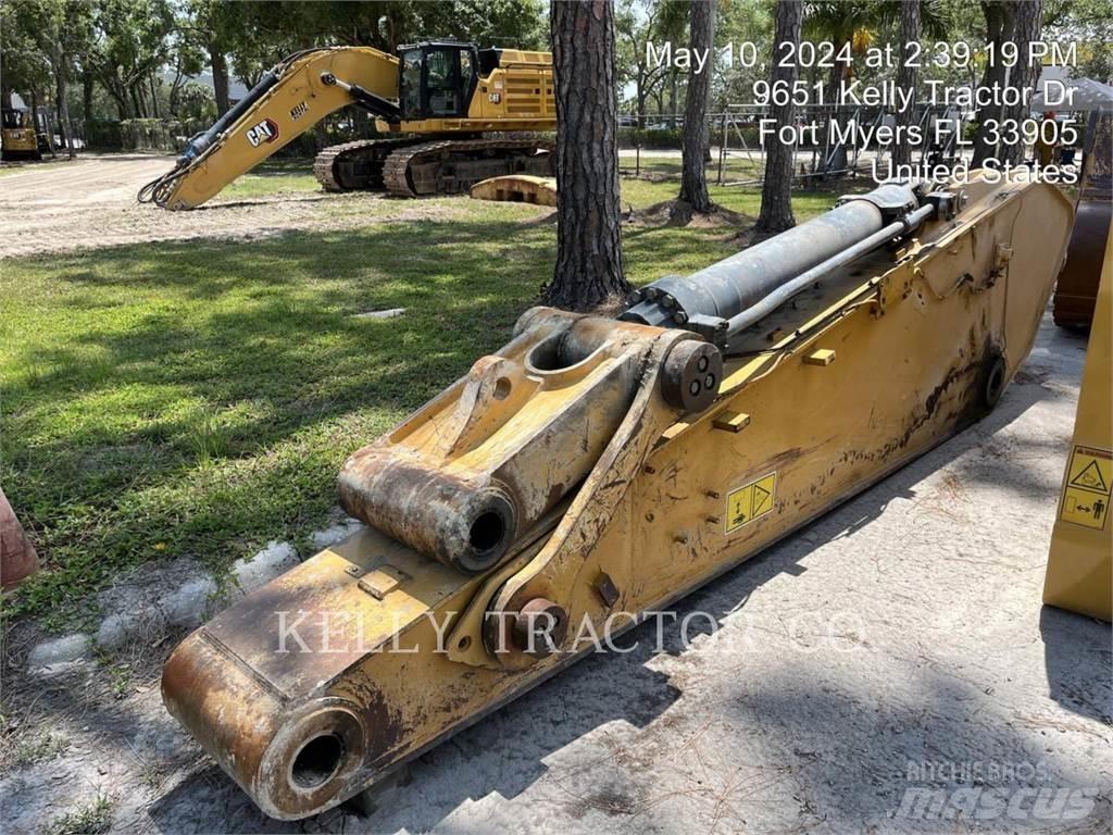 CAT 374 Pásová rýpadla