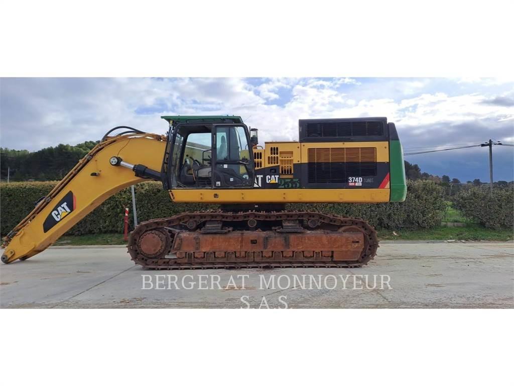CAT 374D Pásová rýpadla