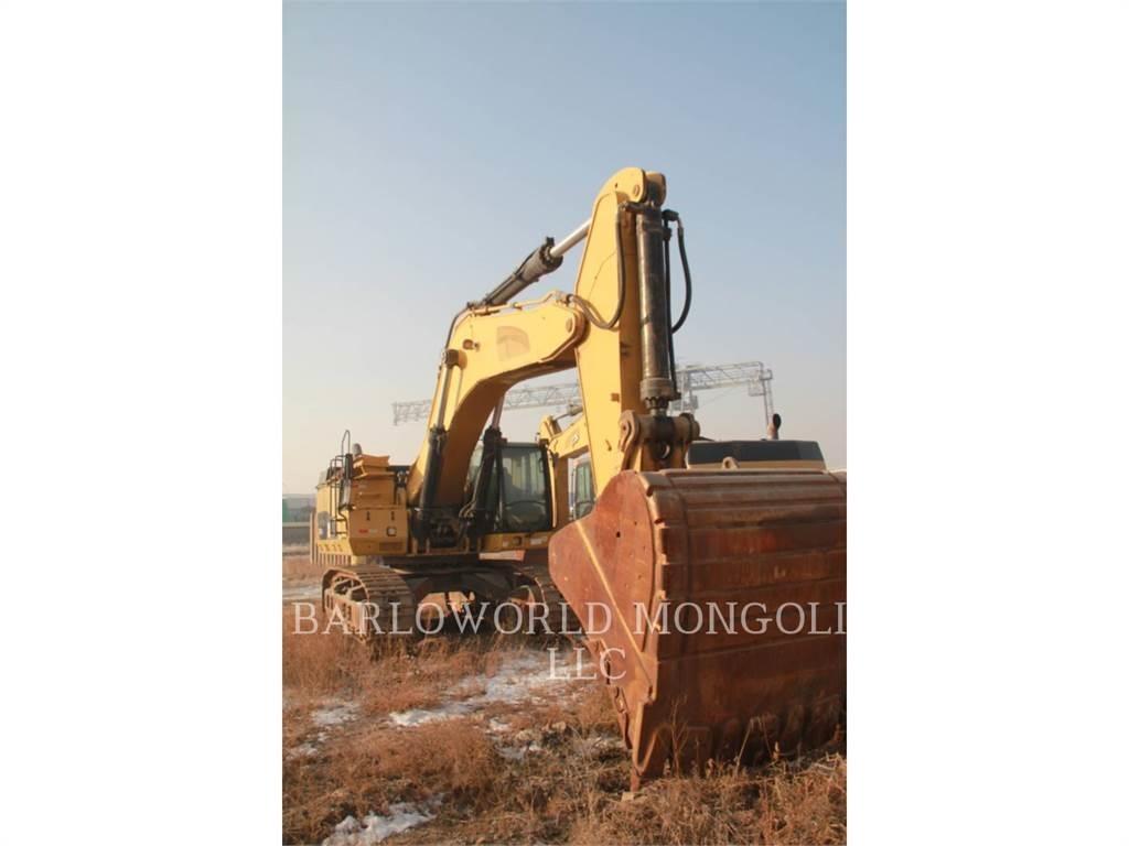CAT 374DL Pásová rýpadla
