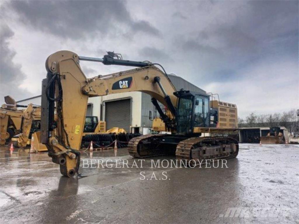 CAT 374F Pásová rýpadla