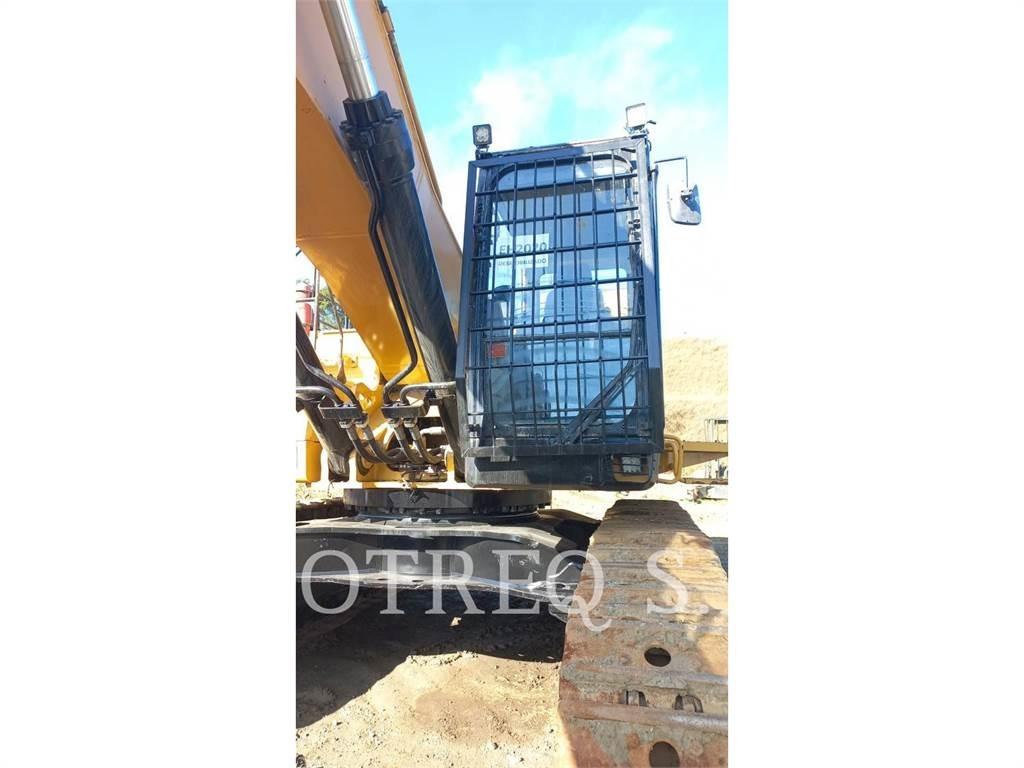 CAT 374FL Pásová rýpadla