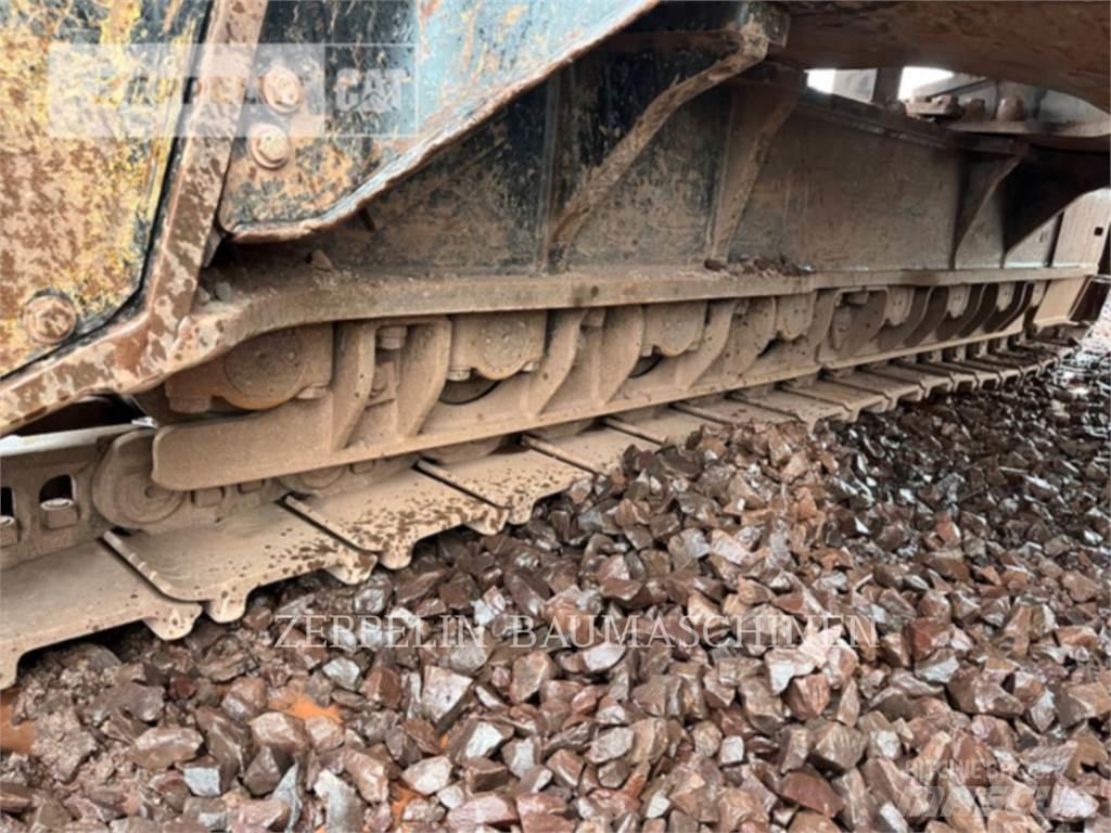 CAT 374FL Pásová rýpadla