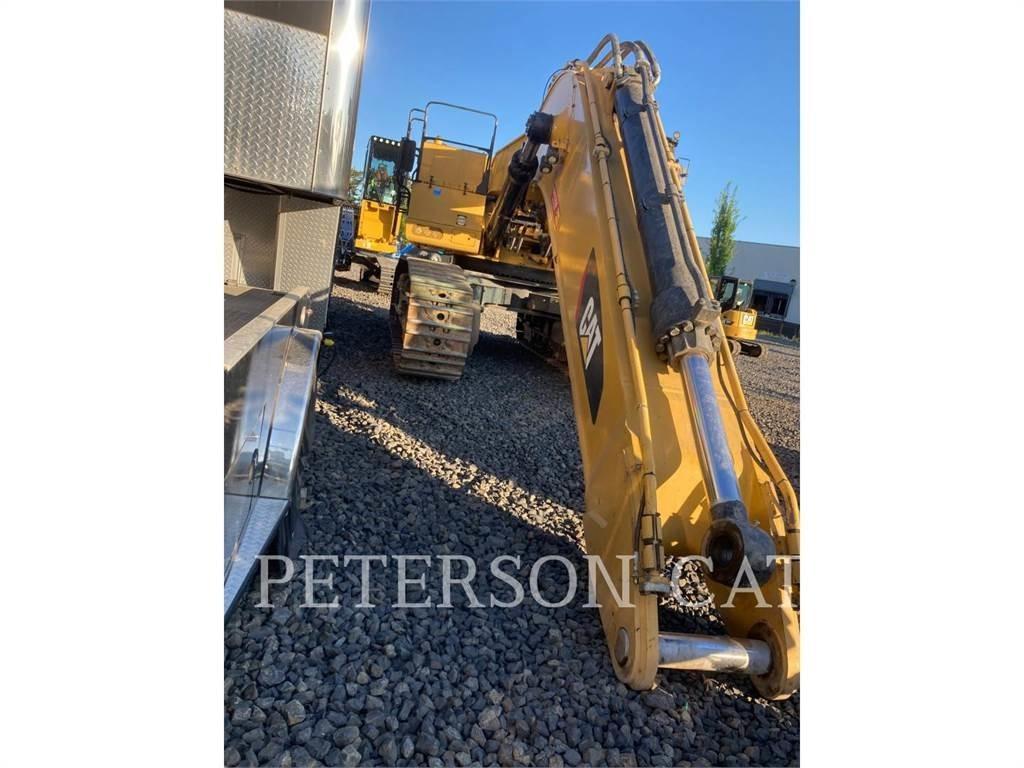 CAT 390FL Pásová rýpadla