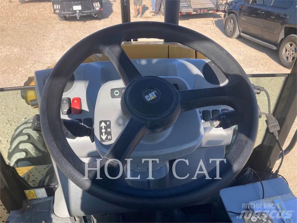 CAT 415-07 Rýpadlo-nakladače