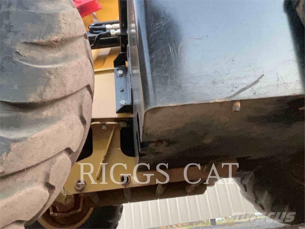 CAT 420 4AEM Rýpadlo-nakladače