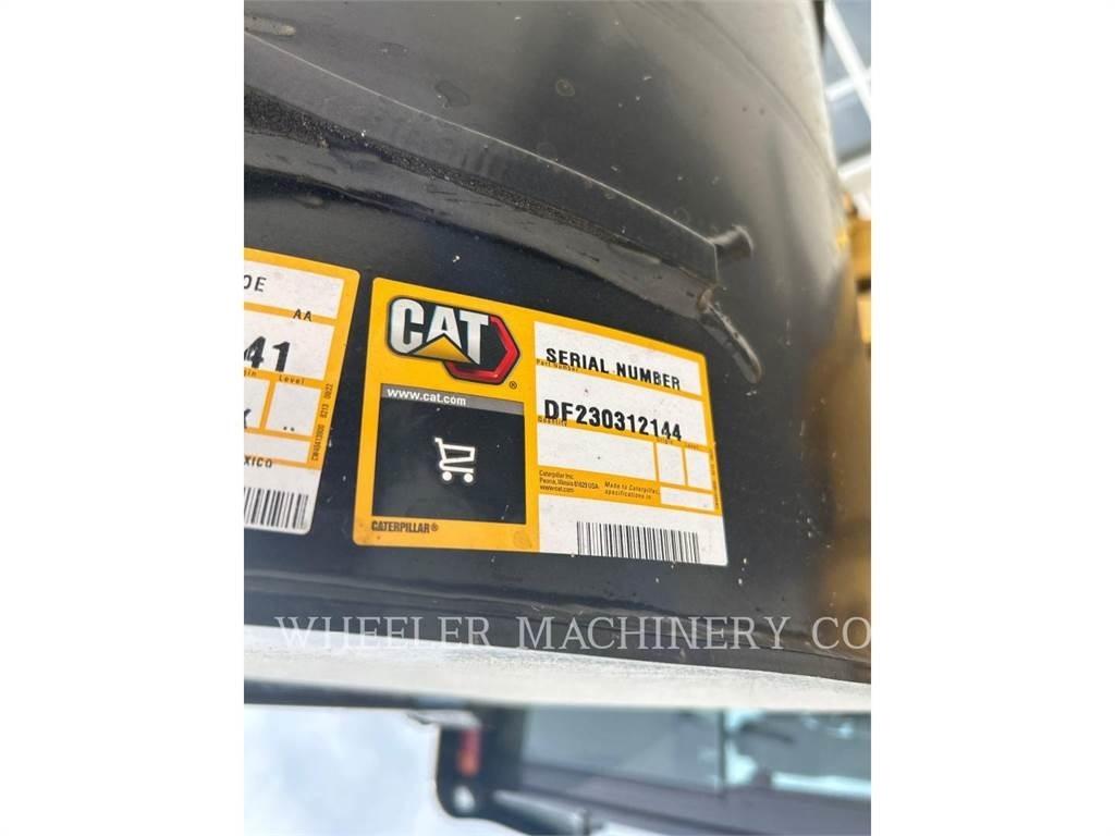 CAT 420 CF Rýpadlo-nakladače