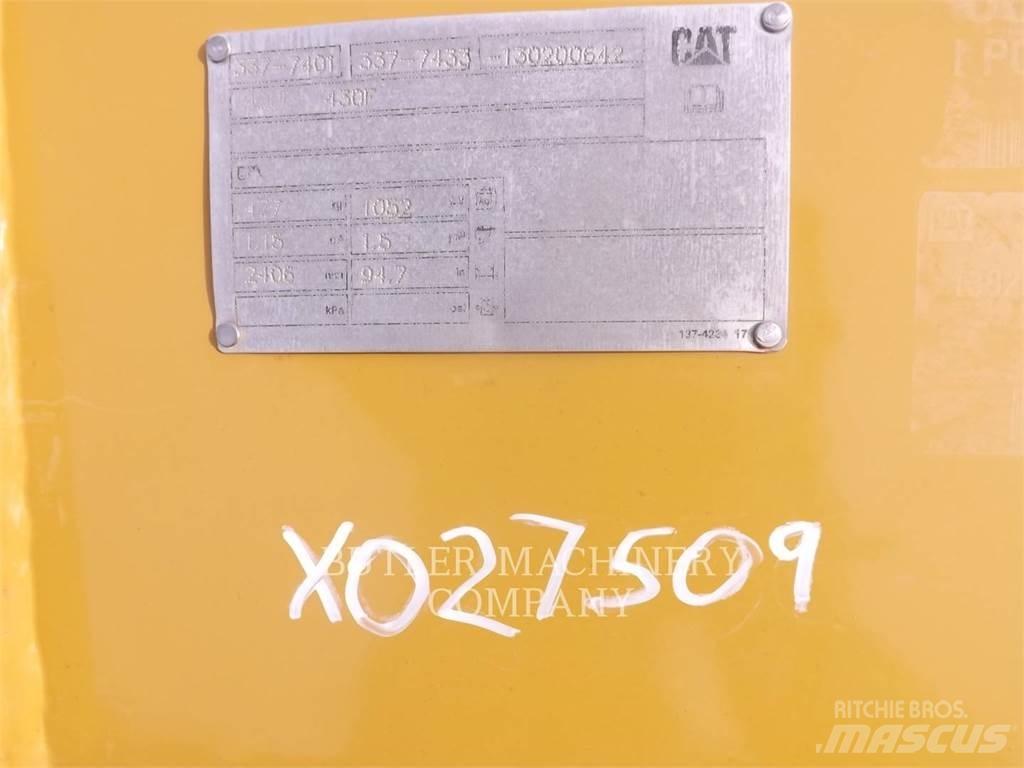 CAT 420F BUCKET Lopaty