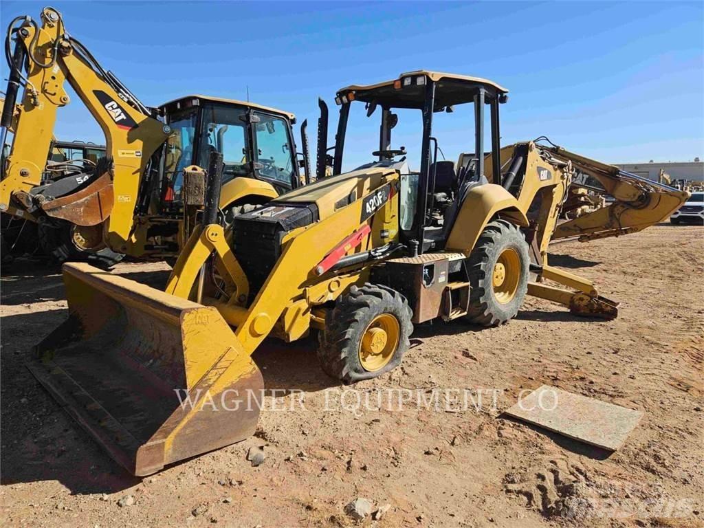 CAT 420F2 4WDE Rýpadlo-nakladače
