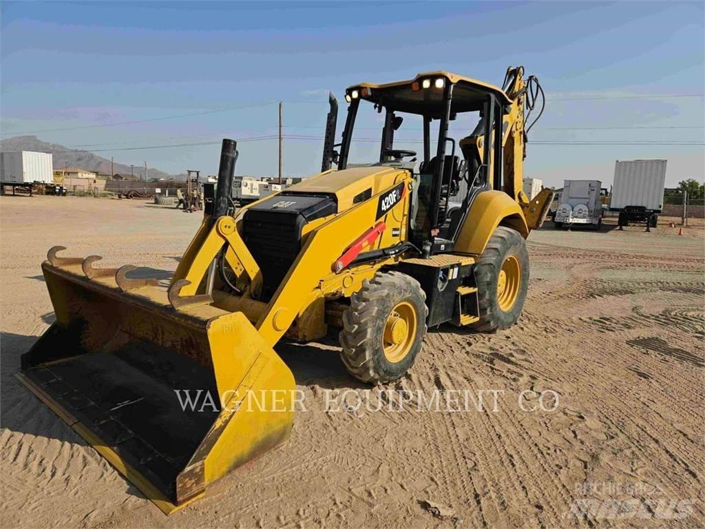 CAT 420F2 4WDE Rýpadlo-nakladače