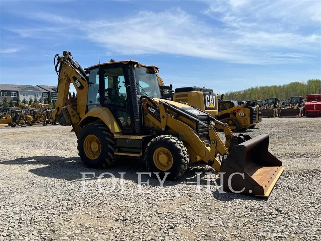 CAT 420F2IT Rýpadlo-nakladače