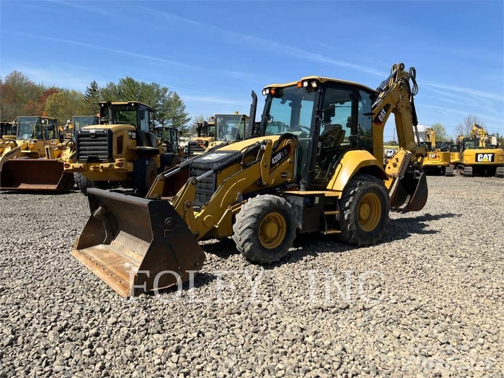 CAT 420F2IT Rýpadlo-nakladače