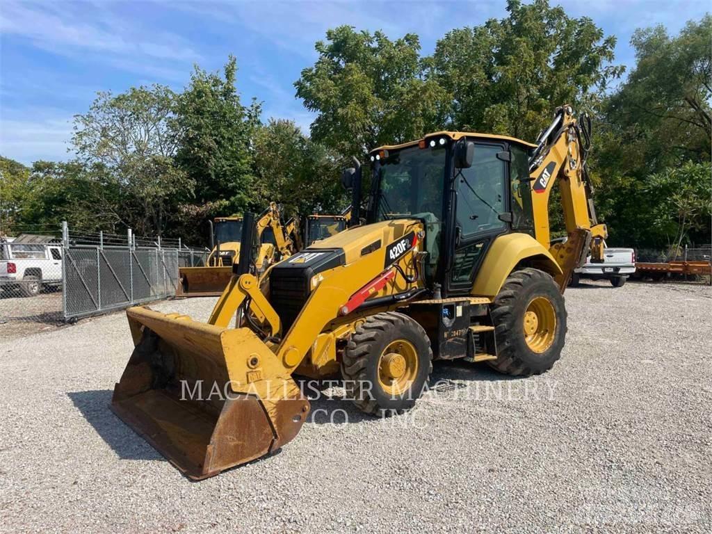 CAT 420F2ST Rýpadlo-nakladače