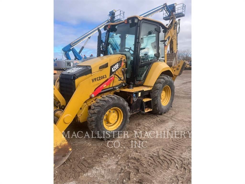 CAT 420F2ST Rýpadlo-nakladače