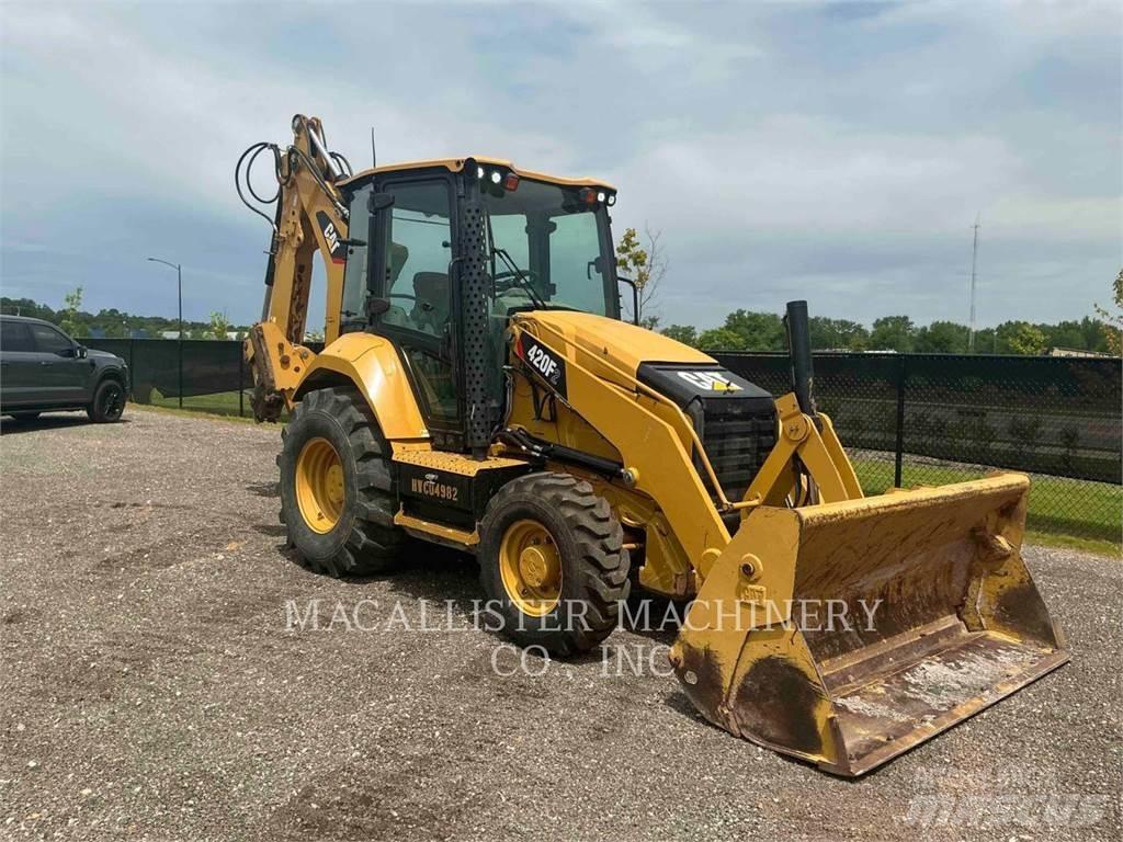 CAT 420F2ST Rýpadlo-nakladače