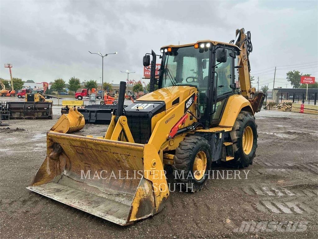 CAT 420F2ST Rýpadlo-nakladače
