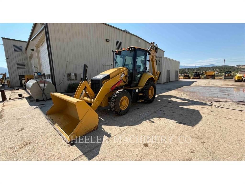 CAT 430 CF Rýpadlo-nakladače