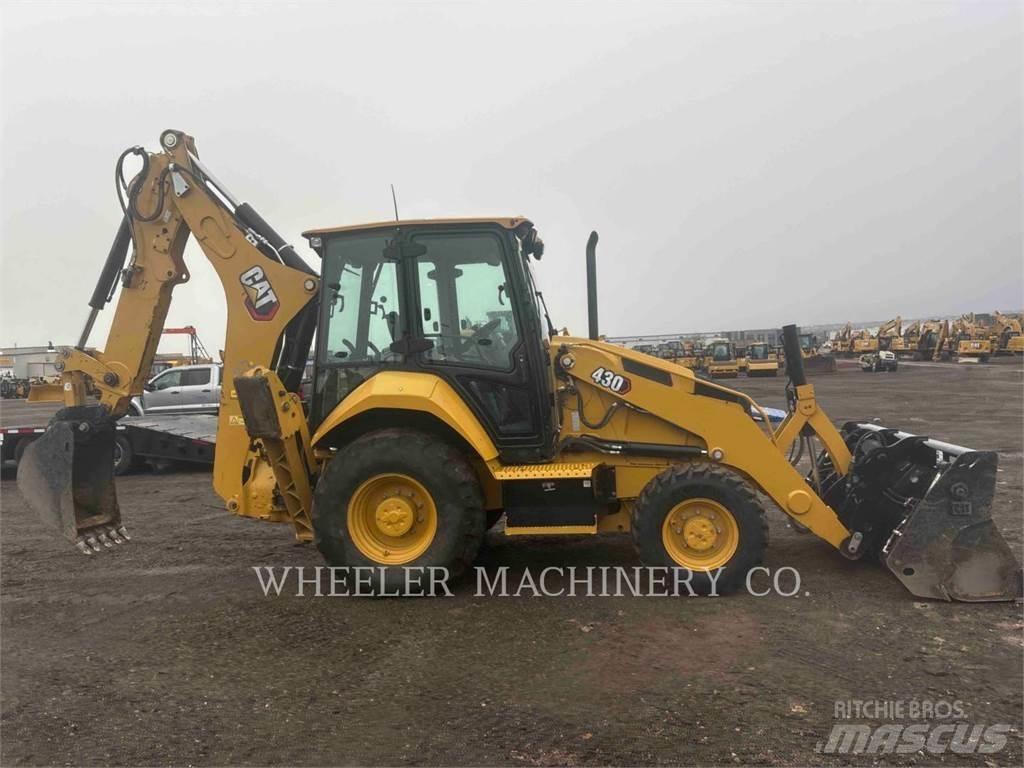 CAT 430 IT CF Rýpadlo-nakladače